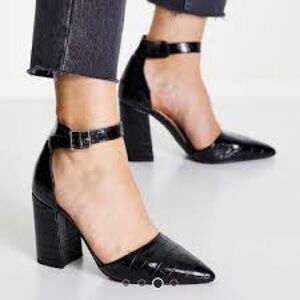 London Rebel / ankle strap pointed toe block heels shoes UK 6 US 8 NEW